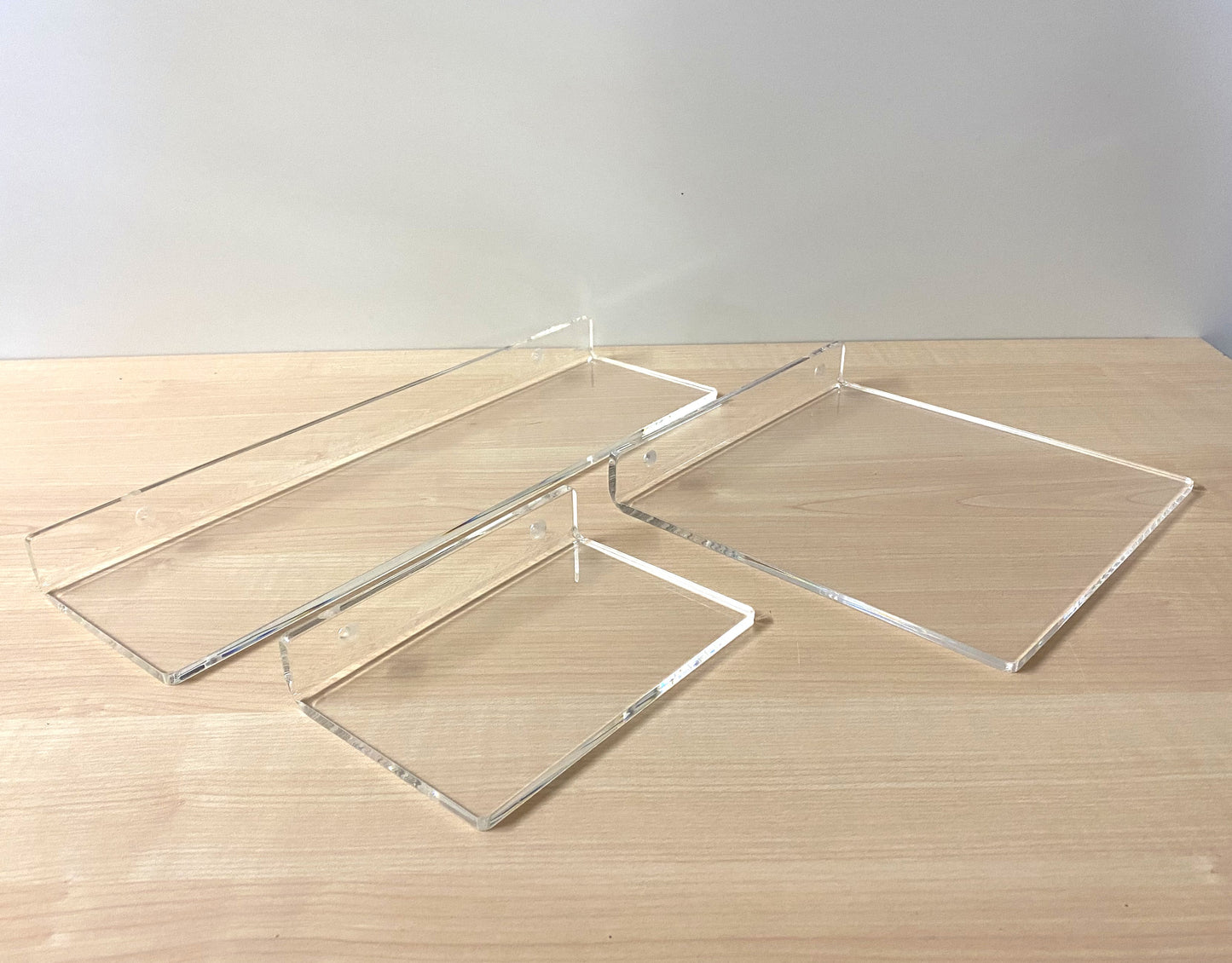 Clear Acrylic Floating Shelf – Modern Wall Display for Collectibles, Plants, Awards & Décor