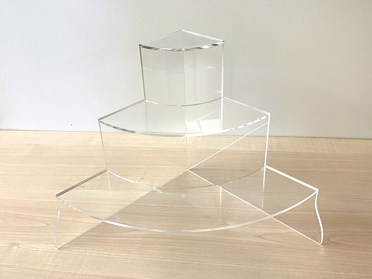 3 tiered cup cake stand