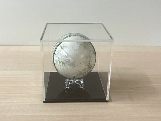 Acrylic Ball Display Case – Cricket, Baseball & Tennis Ball Holder