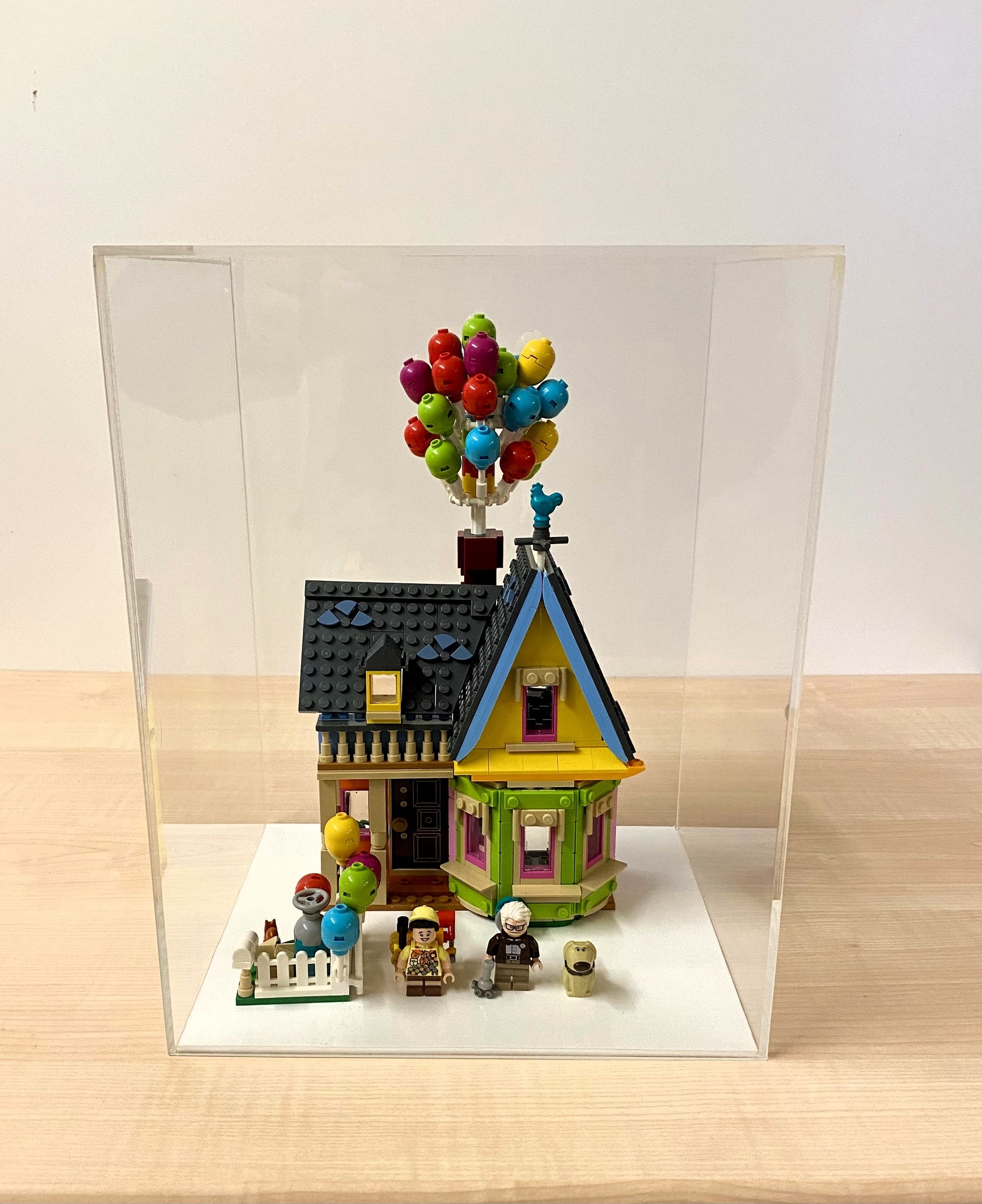 Bespoke custom acrylic perspex display case for lego front